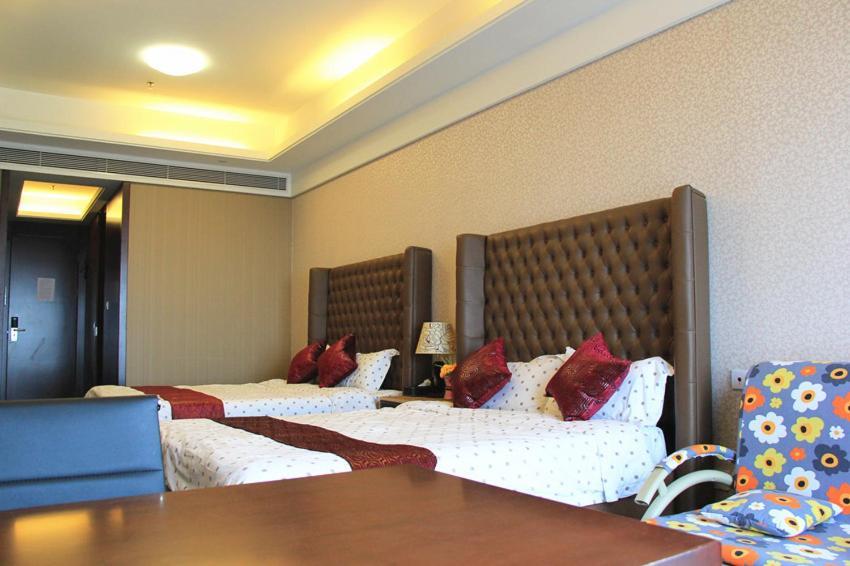 Vertical City Hotel Canton Camera foto